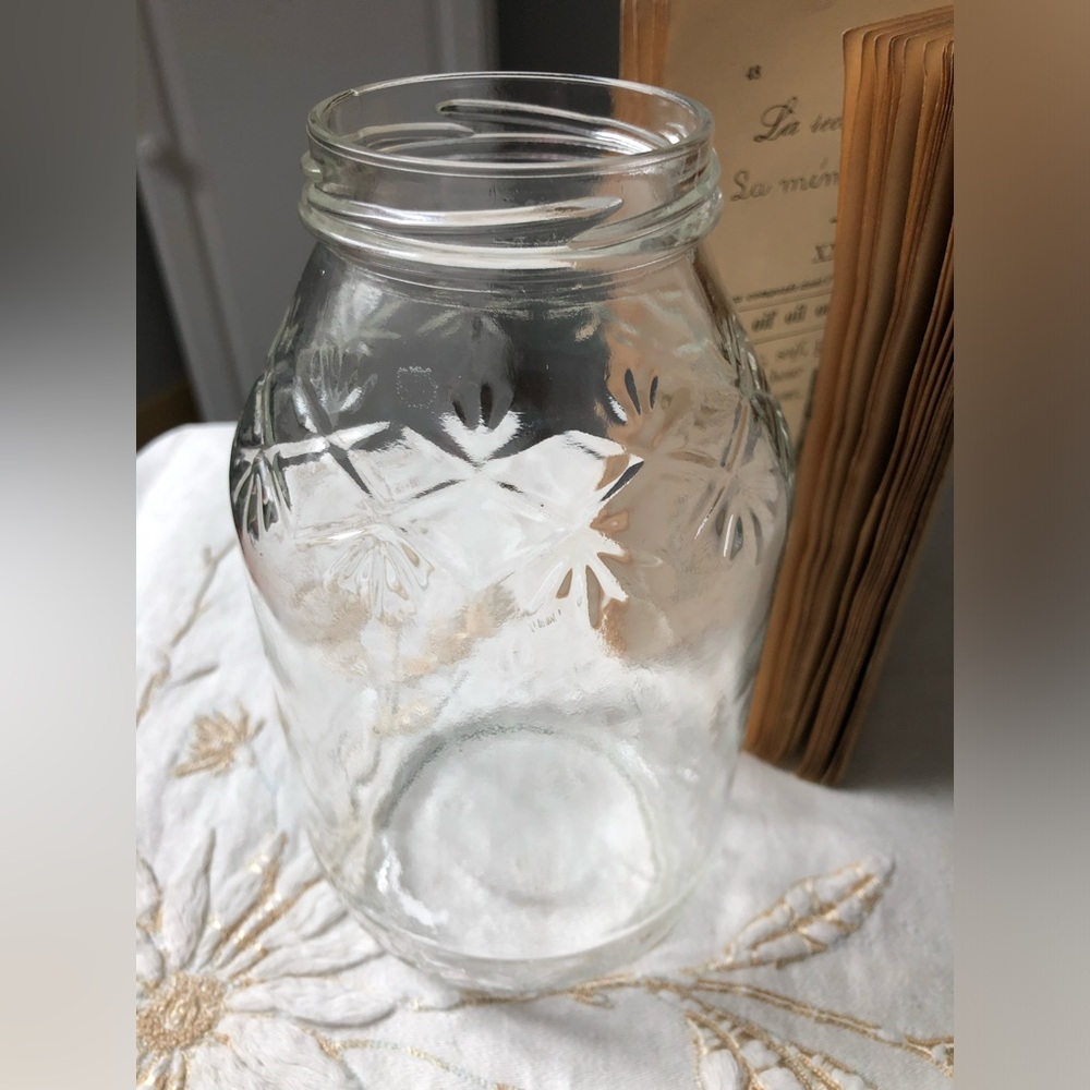 Vintage Star Design Glass Jar